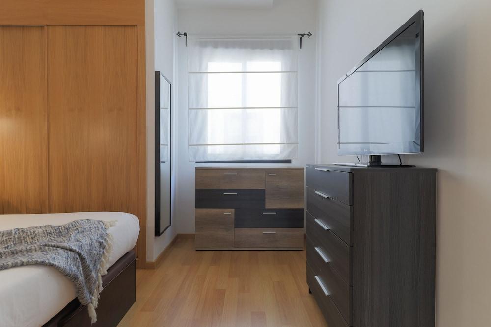 Hotel Grand With Terrace & Parking By La Recepcion 3*